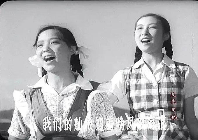 老电影小足球队完整版,电影小足球队1965