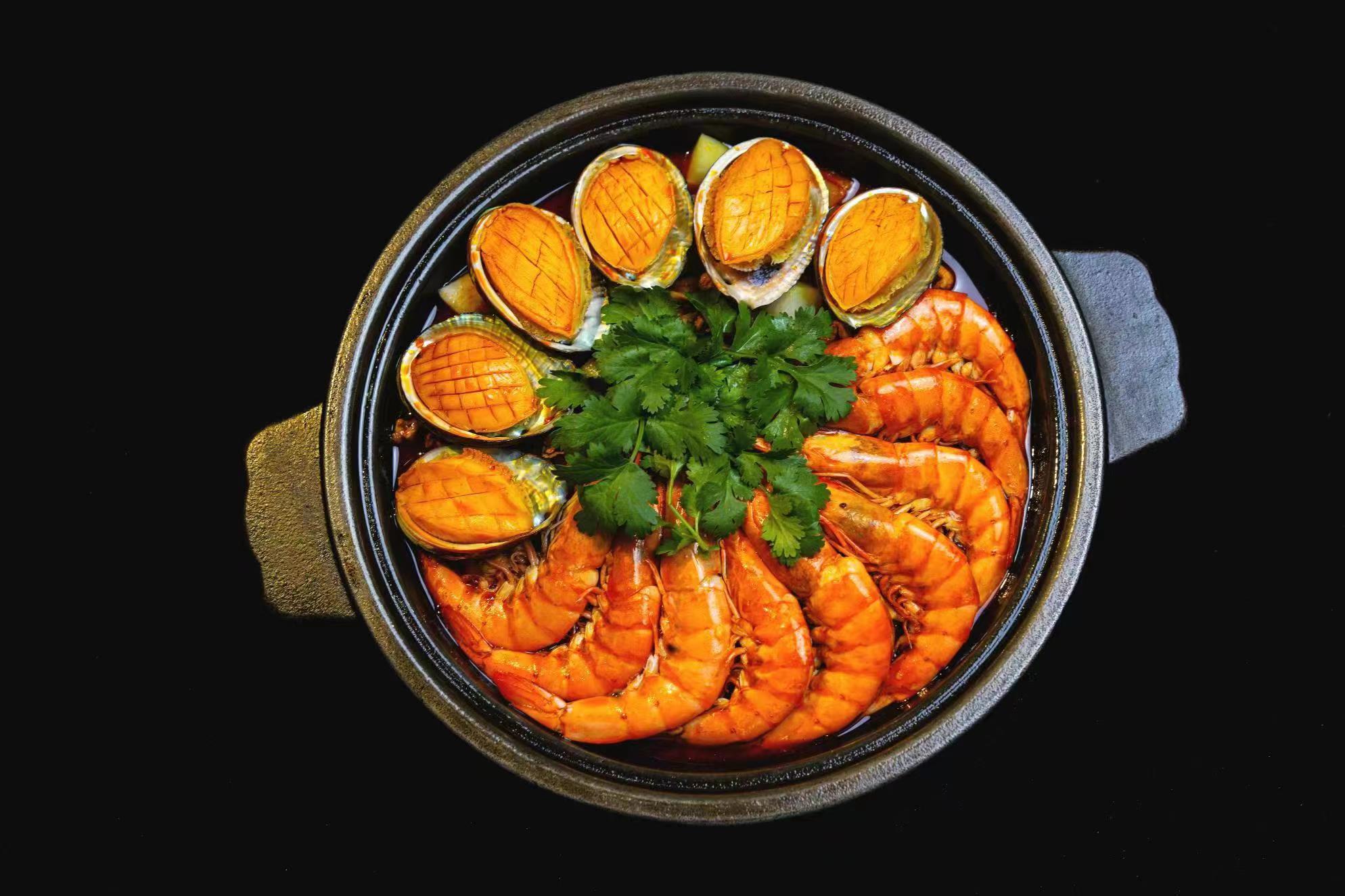 蜀八婆香汁焖锅4人热销套餐,蜀八婆香汁焖锅抖音团购套餐