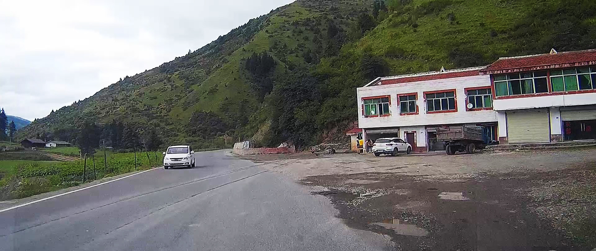 西部大草原旅游攻略,四川红原大草原自驾旅游攻略