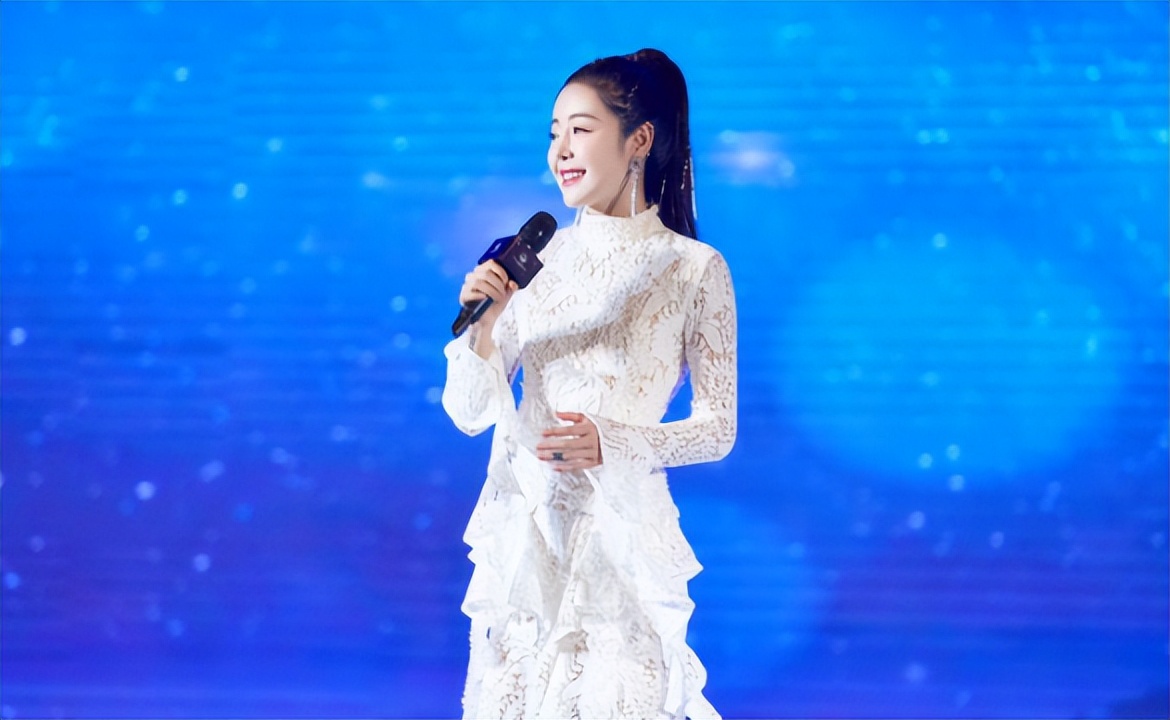 安又琪是哪一届的超级女声,安又琪是超女冠军吗