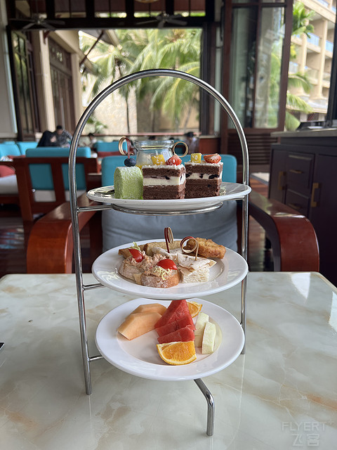 三亚万豪亚龙湾度假酒店入住,亚龙湾希尔顿度假酒店占地面积