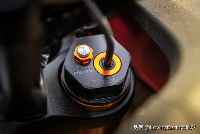 2022闆呴┈鍝坱racer9gt璇曢┚,闆呴┈鍝坱racer9gt