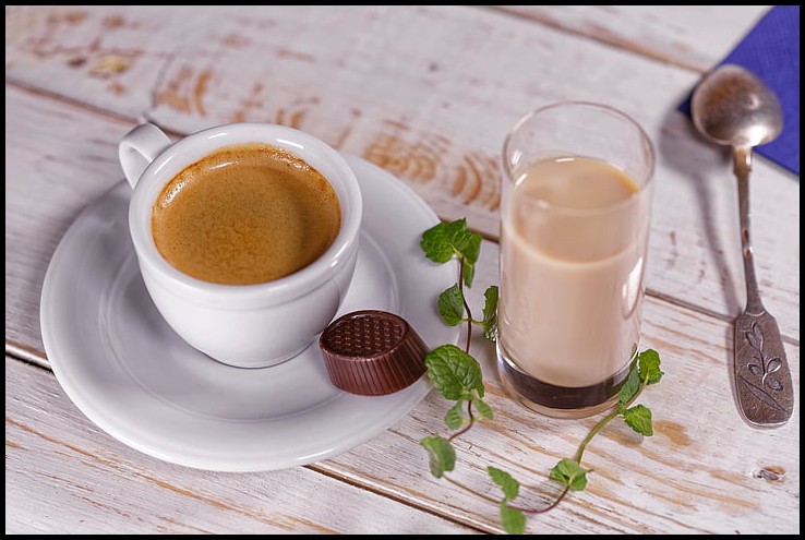 情侣动漫图片制作头像,怎么制作专属动漫图片