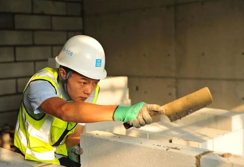 打破学历天花板,打破职业学历天花板