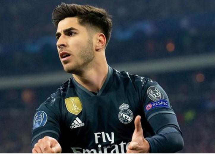 史诗级！皇马1.2亿欧报价国脚中场，主力攻击手续约艰难！