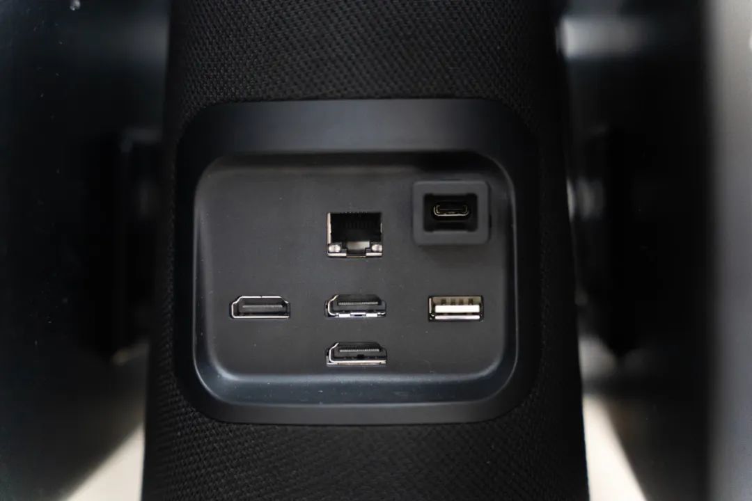 双屏显示+360°AI人脸追踪，看到MeetingUltra智能会议一体机测评