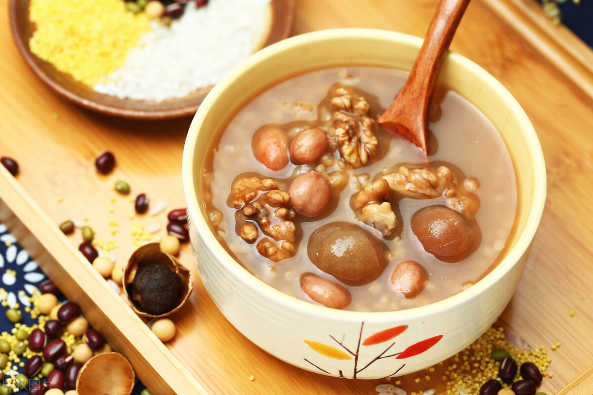 人怕腊月死更忌腊月生的说法,人怕腊月死更怕腊月生是什么意思