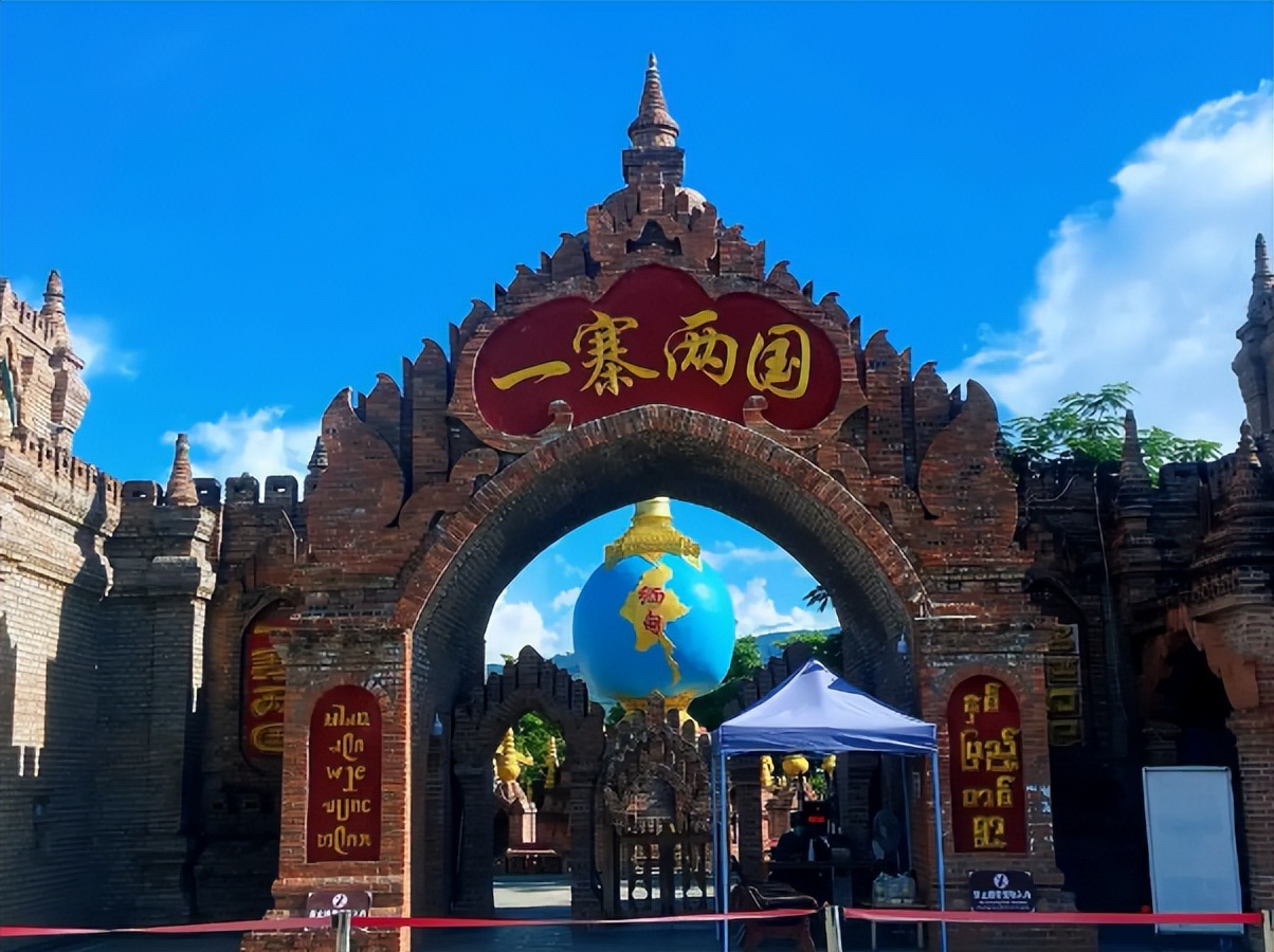 云南建水一座极富韵味的小城,云南风景好又小众的地方