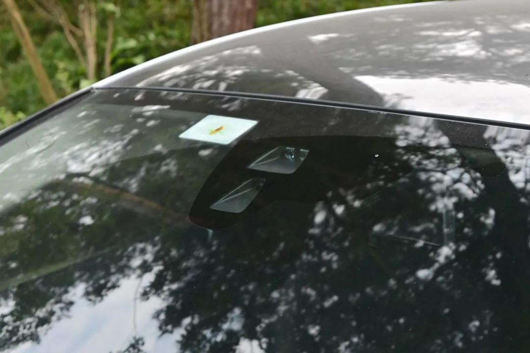 沃尔沃v40算钢炮吗,二手沃尔沃v402018款