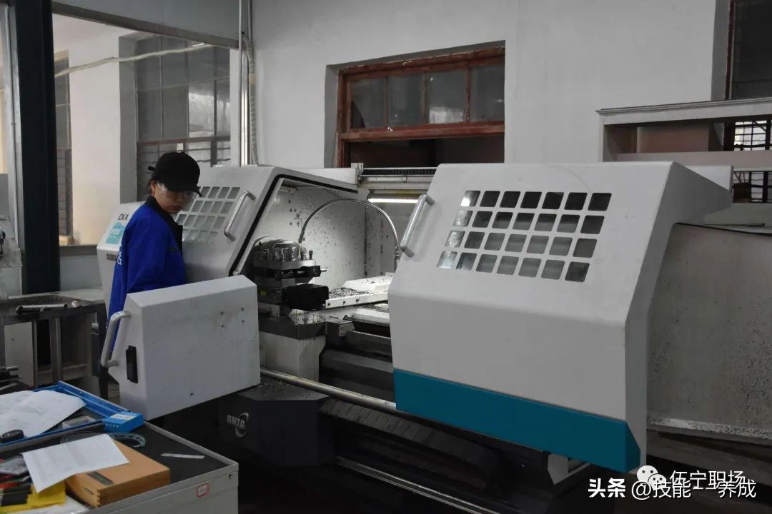 数控车工高级技师证书怎么考,数控车工证怎么考报考流程是什么