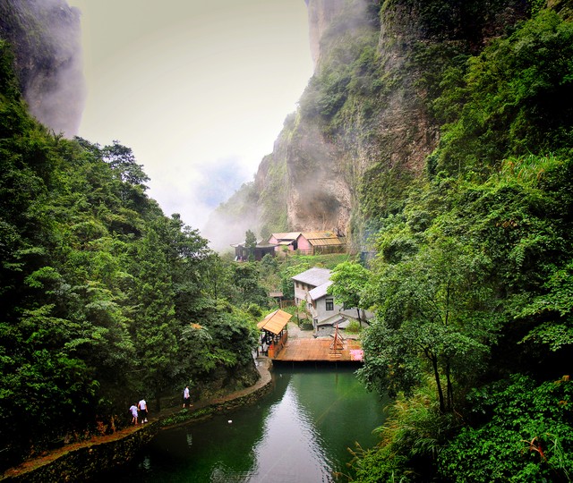 浙江最值得去的旅游景点排名,浙江旅游必去十大景点排名最新