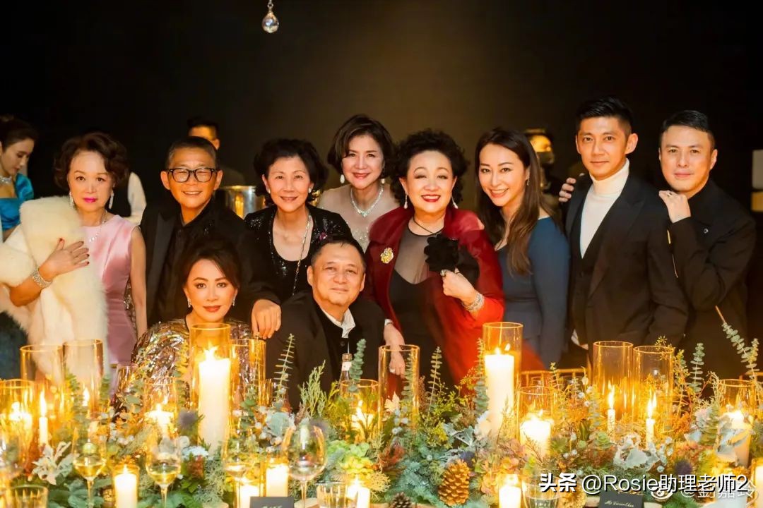 黎姿的下巴怎么改善的,黎姿面部变化