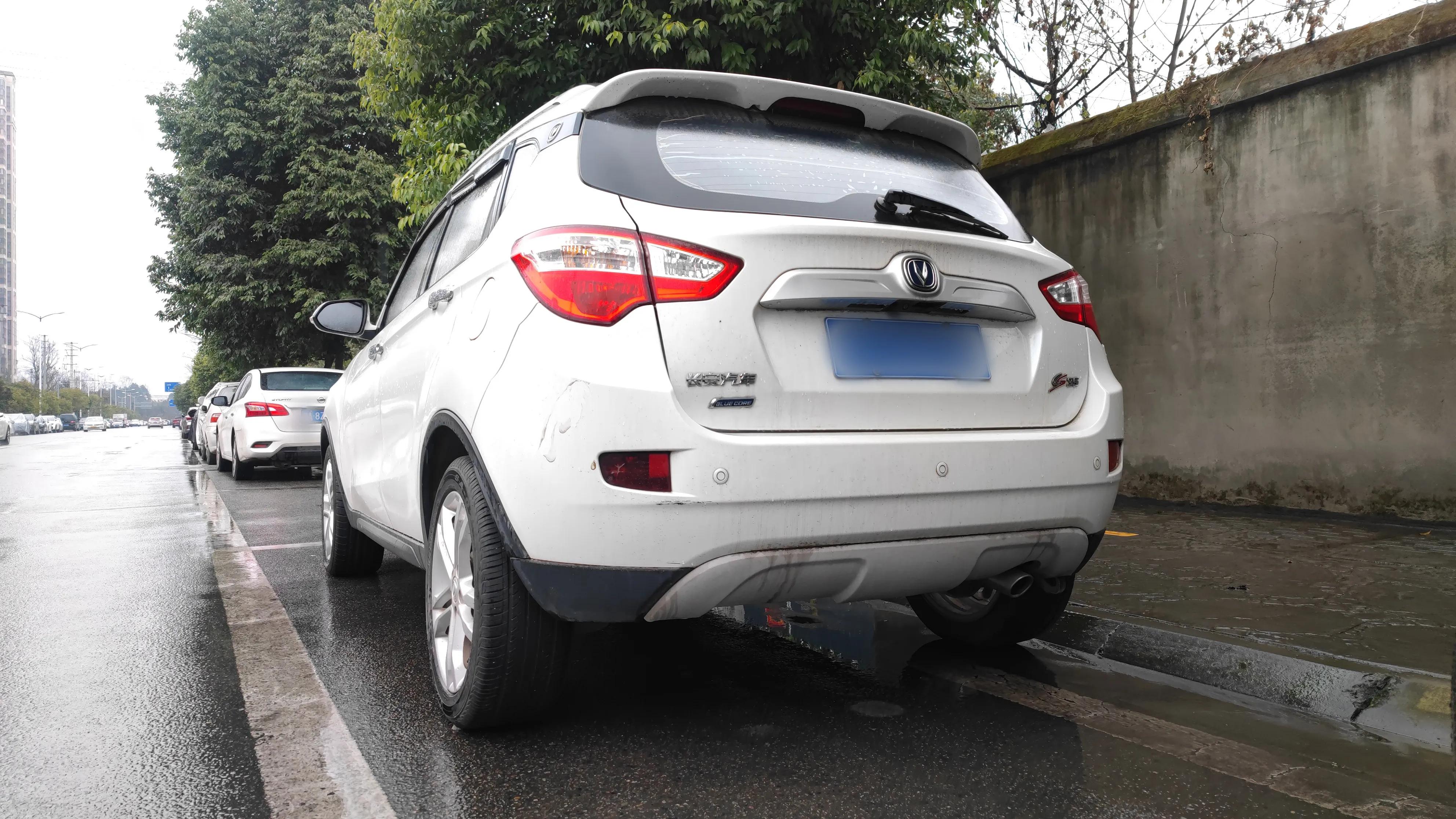 14年产的长安cs35油耗多少,长安cs35油耗10个油