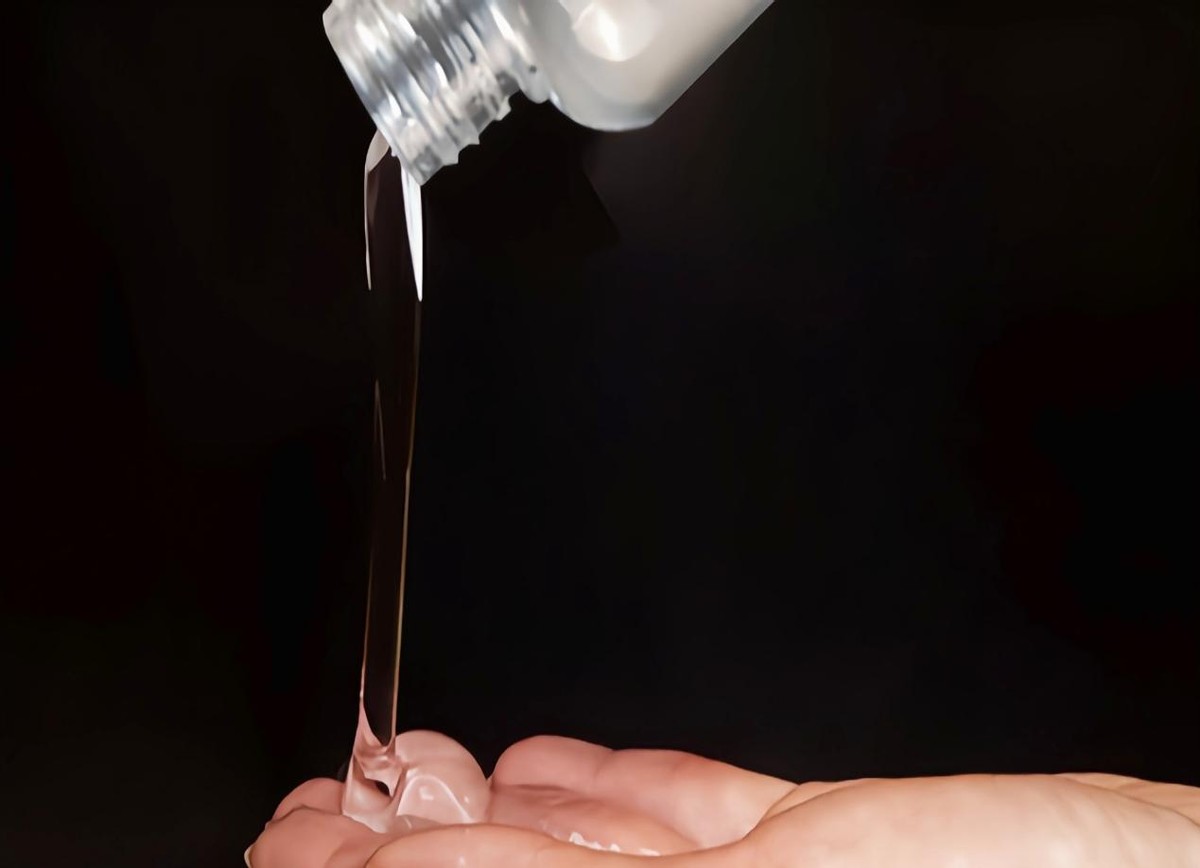 “办事”时使用润滑剂，对人体有害吗？别害羞，男女了解下有好处