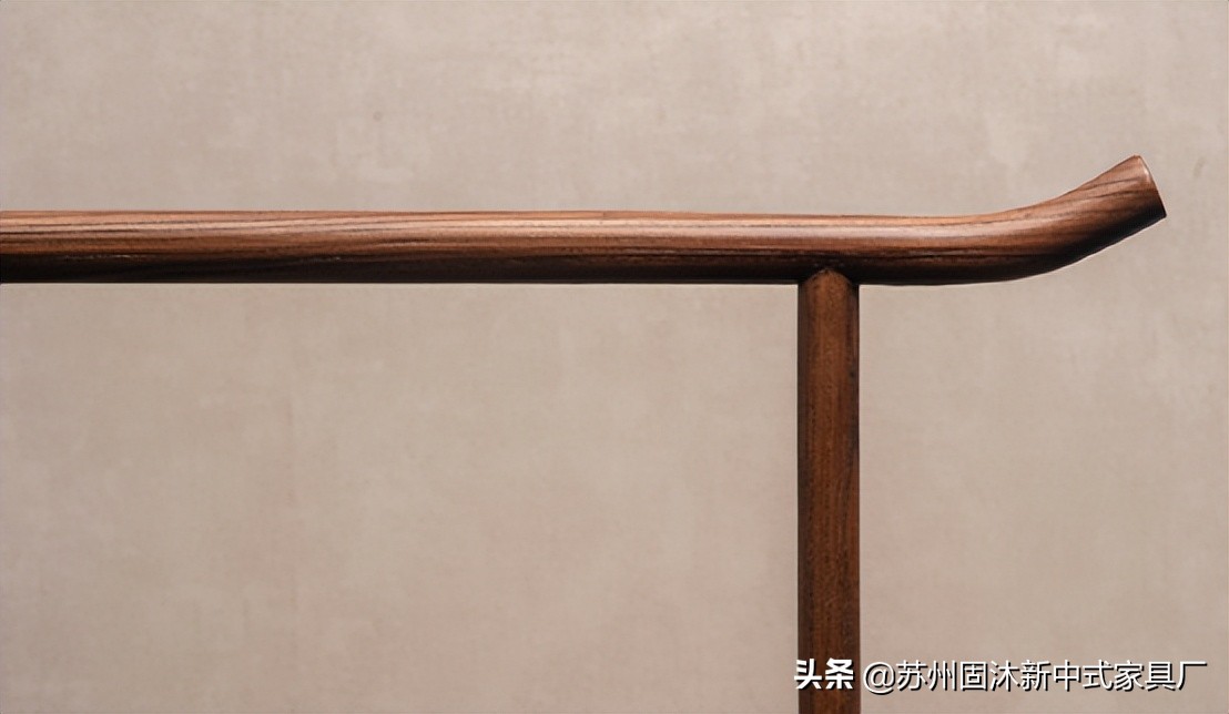 禅意新中式原木大平层,新中式原木禅意软装元素