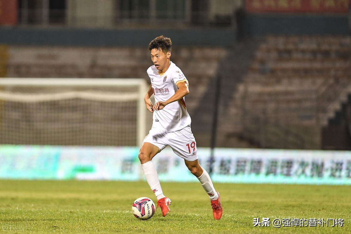 广州足球队球员最新名单2024,广州队足球最新信息