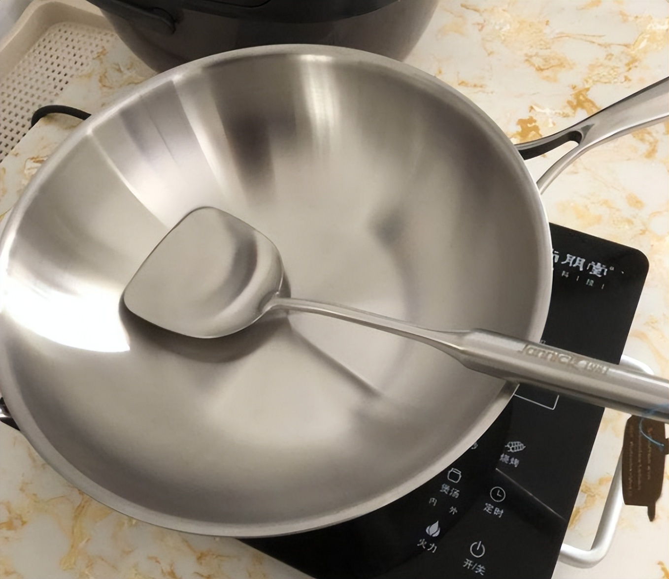 铁锅不锈钢不粘锅哪个更好更健康,德国316五层不锈钢不粘锅炒锅购买