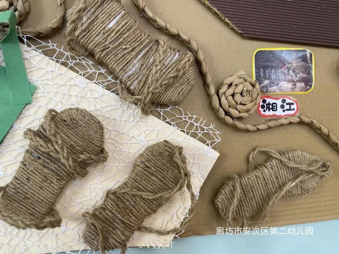 幼儿园聆听红色故事传承红色精神,传统文化在幼儿园的传承实践案例