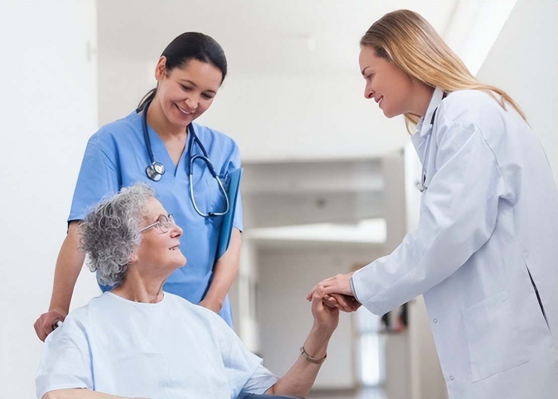 女性尿道感染的原因有很多，怎样避免感染，与生活息息相关