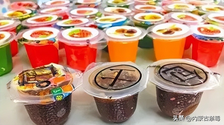 年味渐浓年临近年货咋置办,临近年关了买什么年货更火