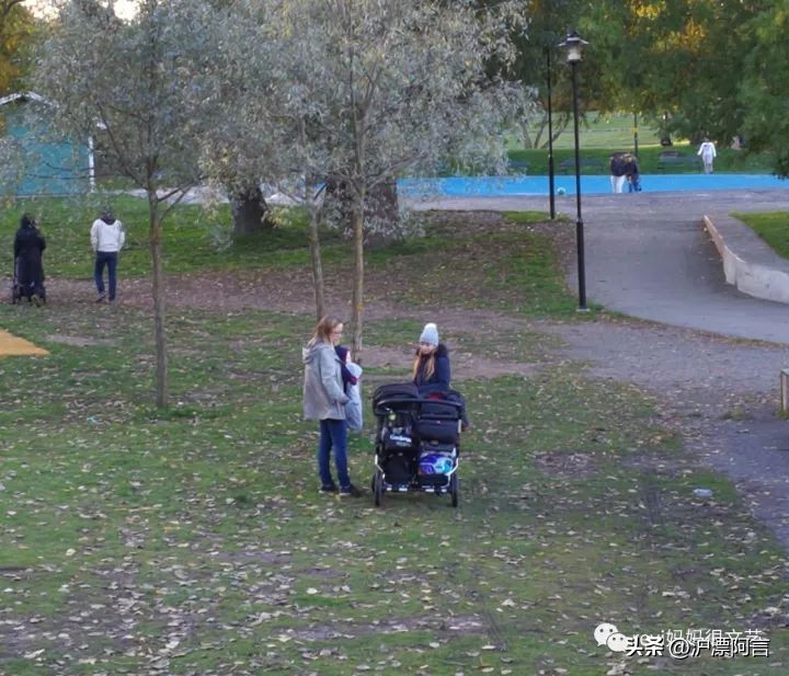 瑞典妈妈带孩子,瑞典女人的带娃方式