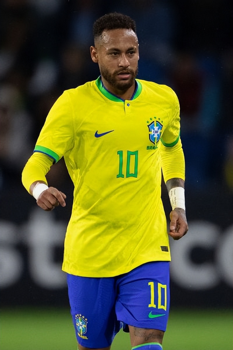 姆巴佩同期数据与梅西c罗对比,espn评nba百大球星前10