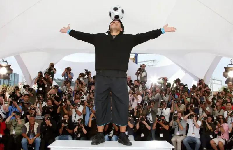 强如球王也会翻车，国家队主帅真是足坛最难的工作？