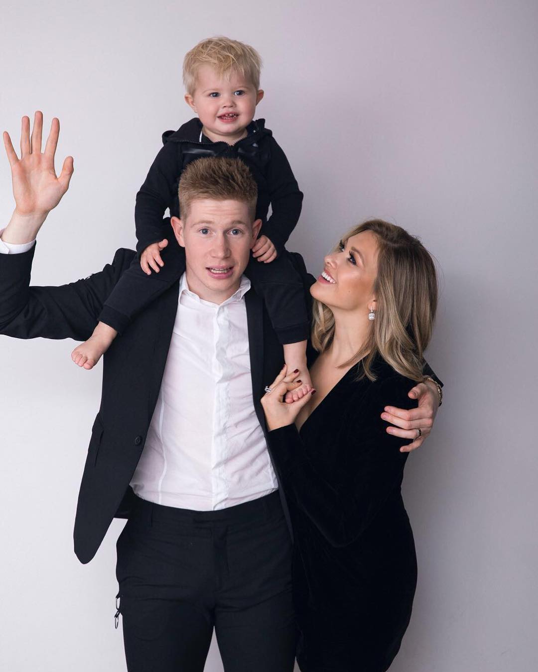 世界杯三大夺冠太太团,世界杯32强都是谁