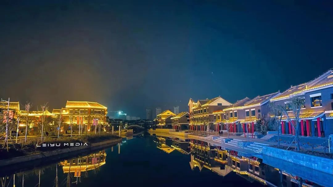 【我家门前有条河】藏不住了！初夏必须去打卡的“森林小城”，有着最让人向往的生活！