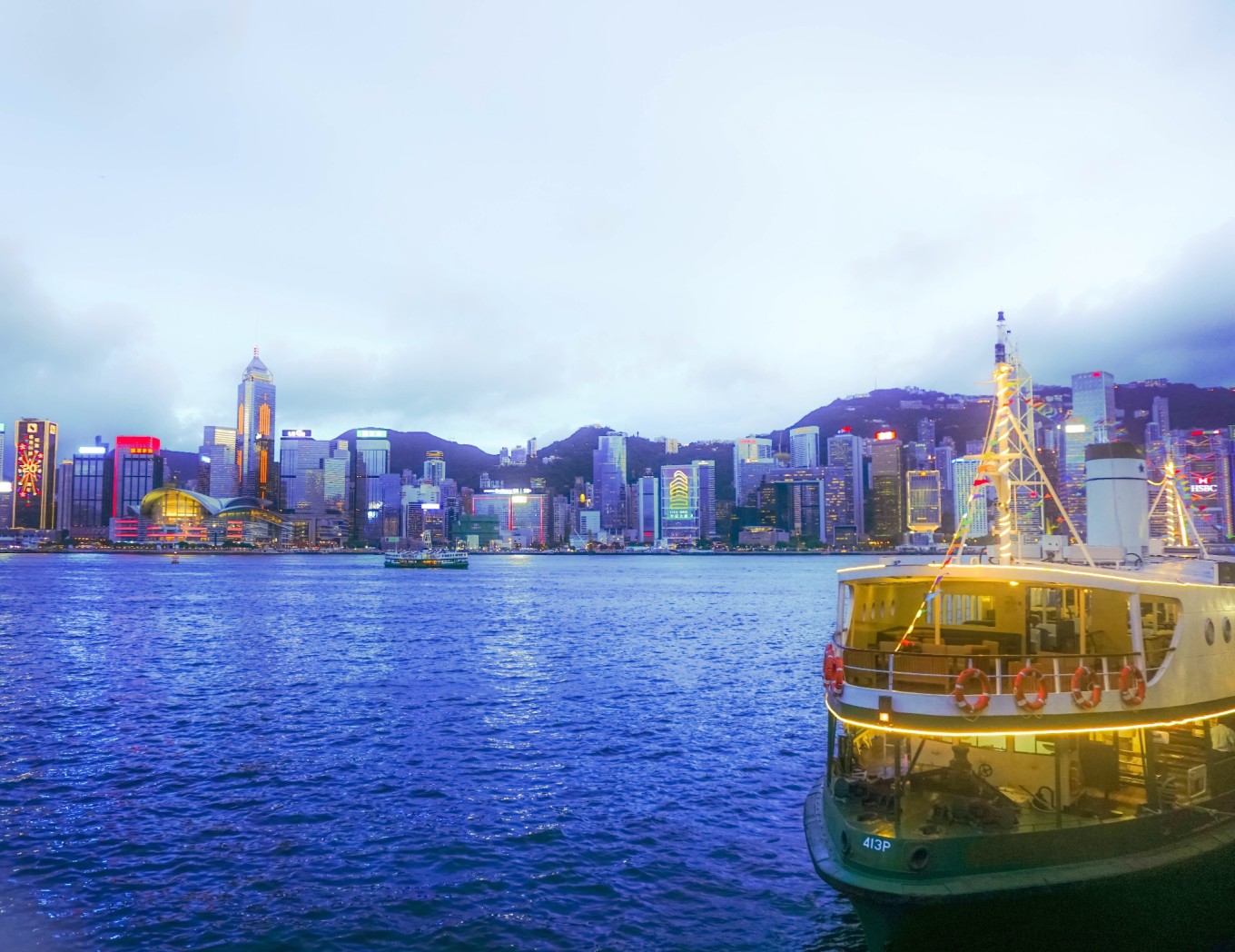 第一次去香港哪里打卡,第一次去香港玩必去的景点