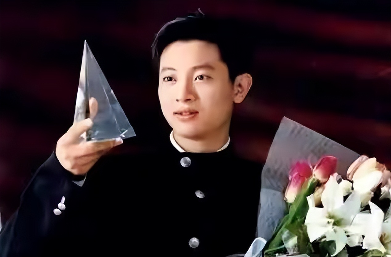 罗中旭受伤瞿颖照顾他视频,罗中旭植物人