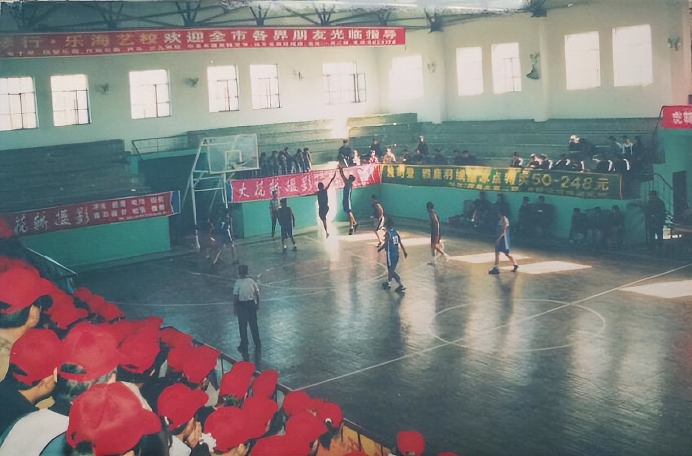 虎林广场美景,虎林老照片老广场