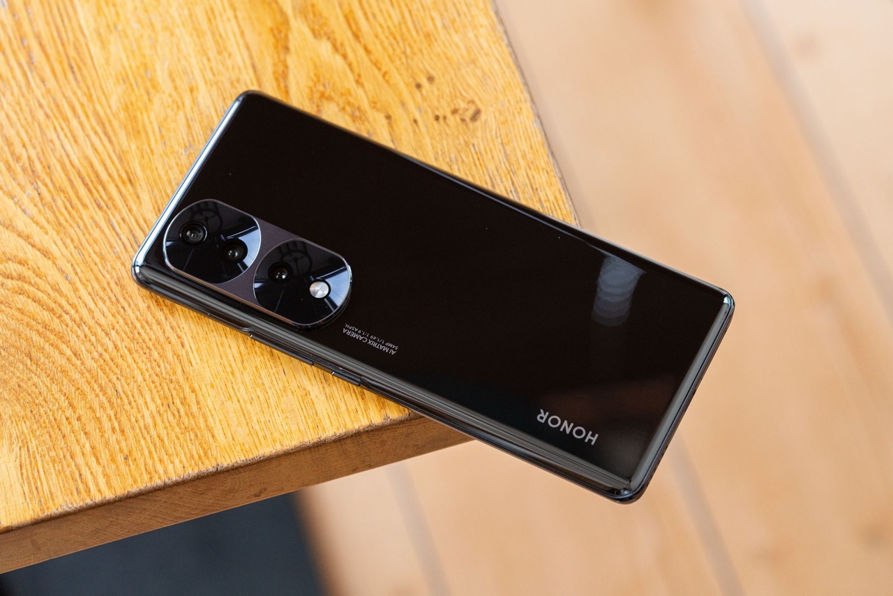 100w快充+256GB，荣耀70Pro跌至2089元，入手不会亏