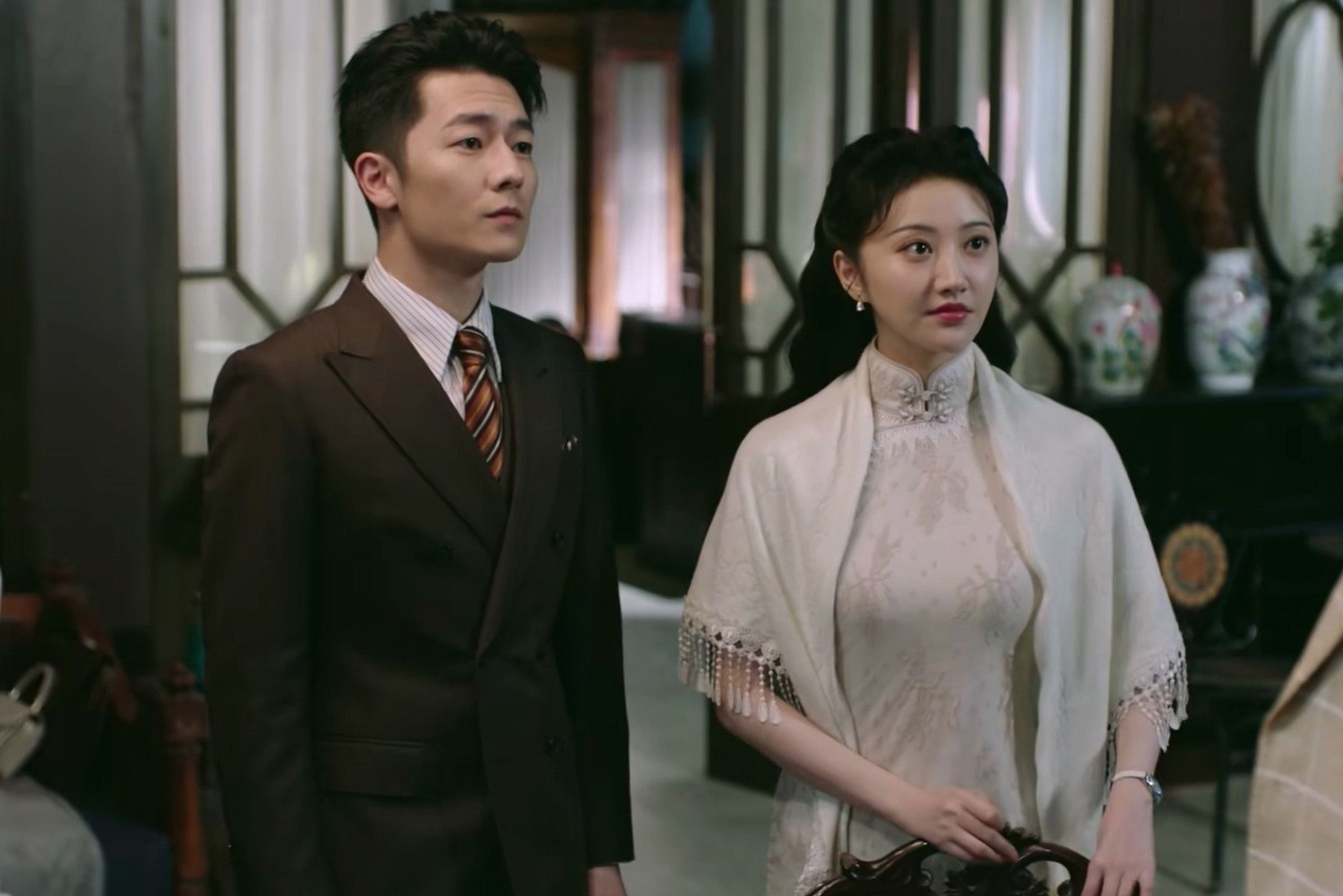 流光之城容家是被谁灭门的,流光之城容定坤有几位姨太太