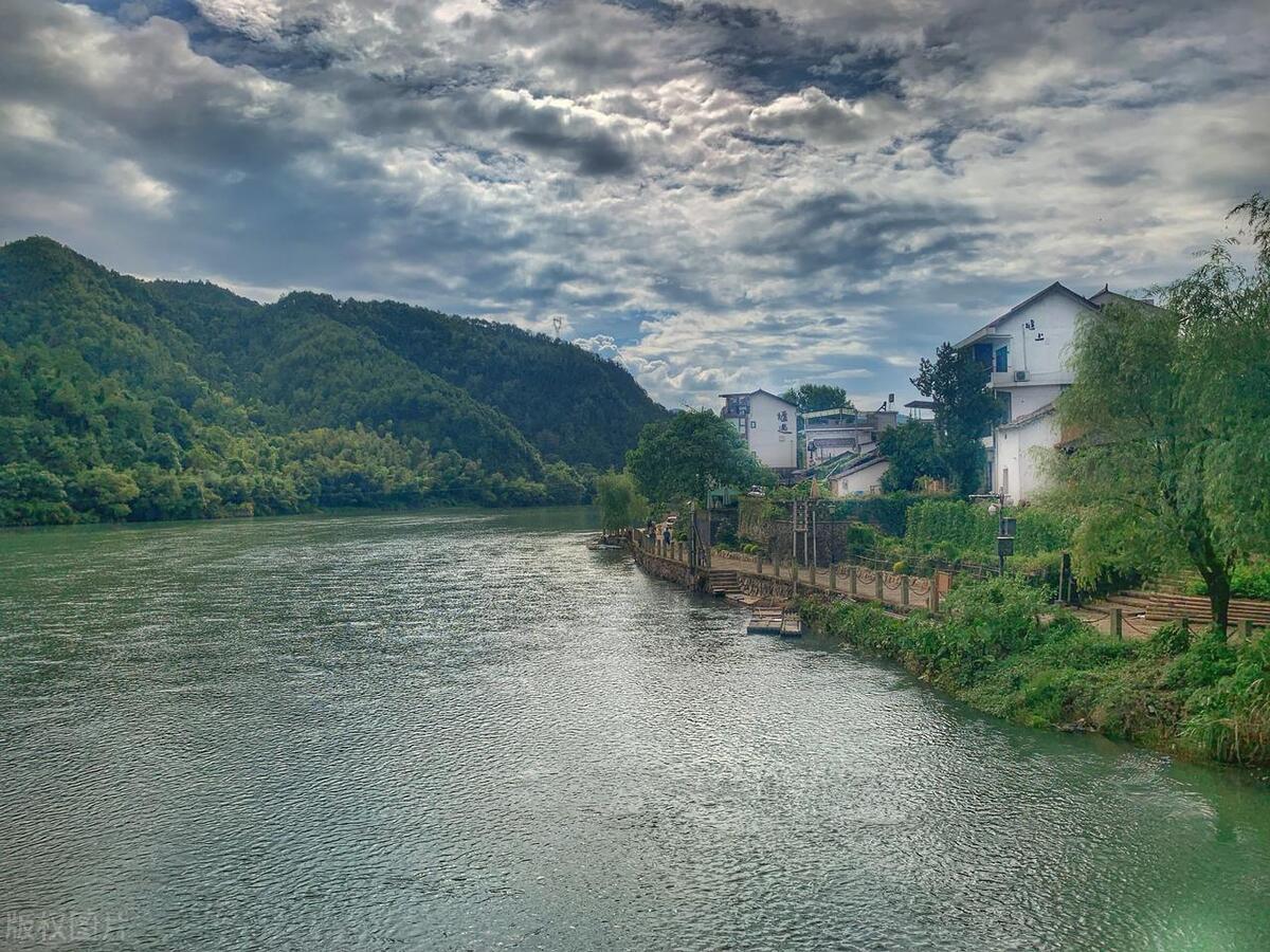 夏天最好的十大避暑城市,最适合夏天去的古镇