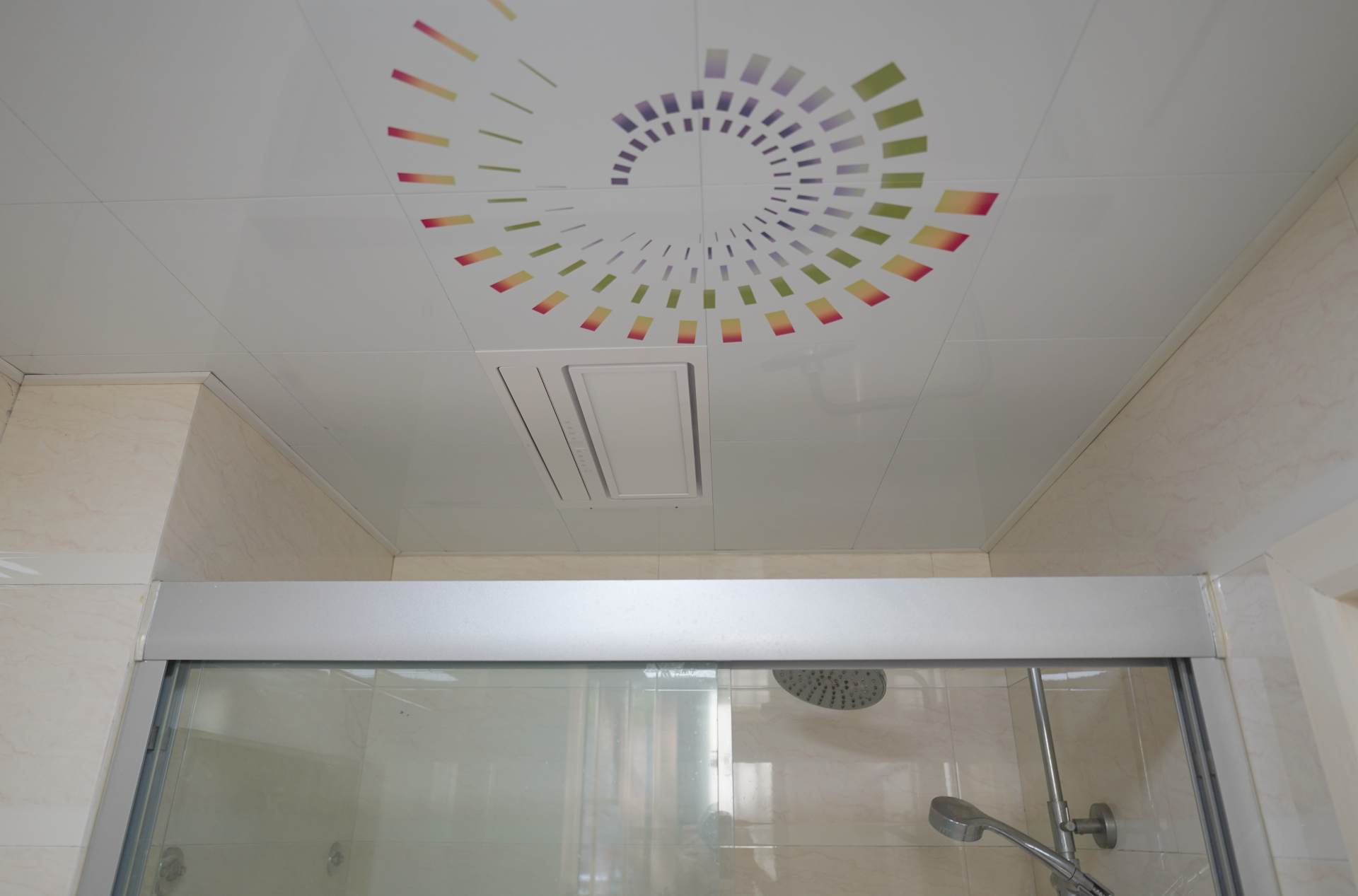 小户型也没有必要做全屋智能灯光,二手房客厅灯光改造