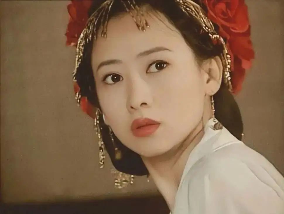 比王菲还厉害的女明星,比王菲还牛的女歌手