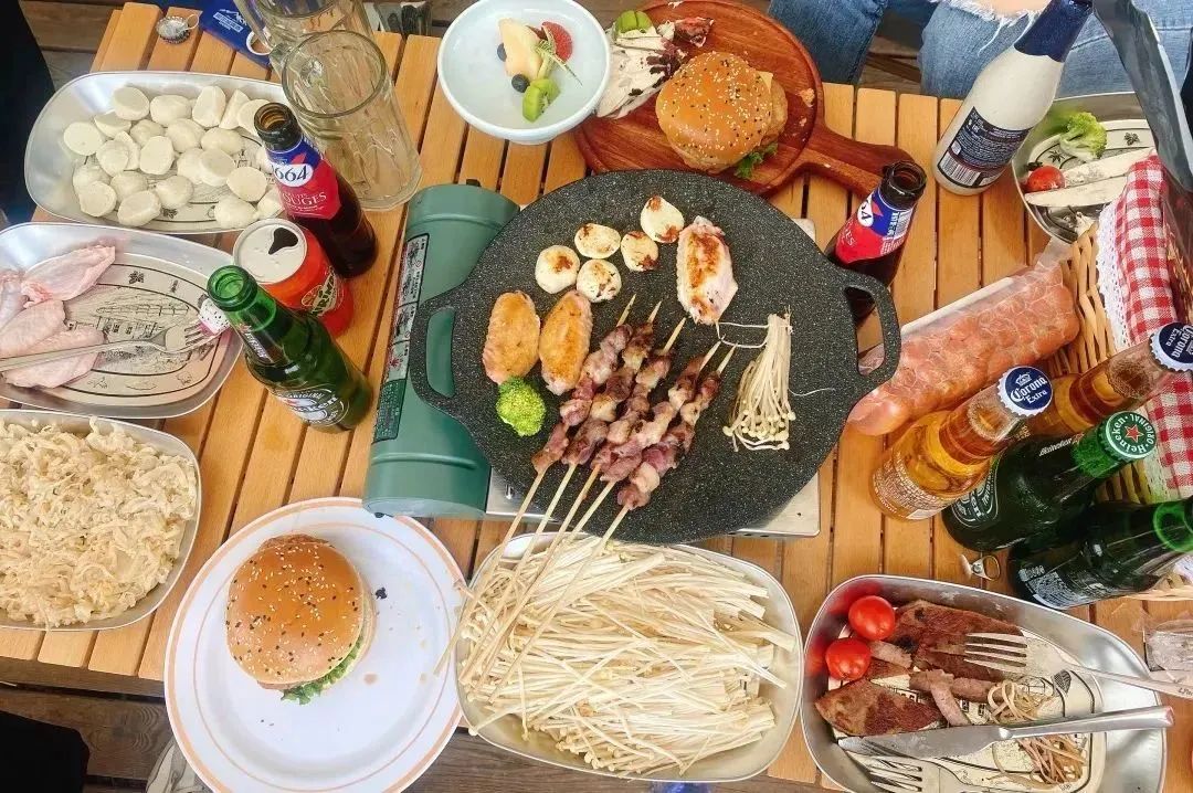 可以驱车直接上山的露营地,大自然馈赠的绝佳露营地