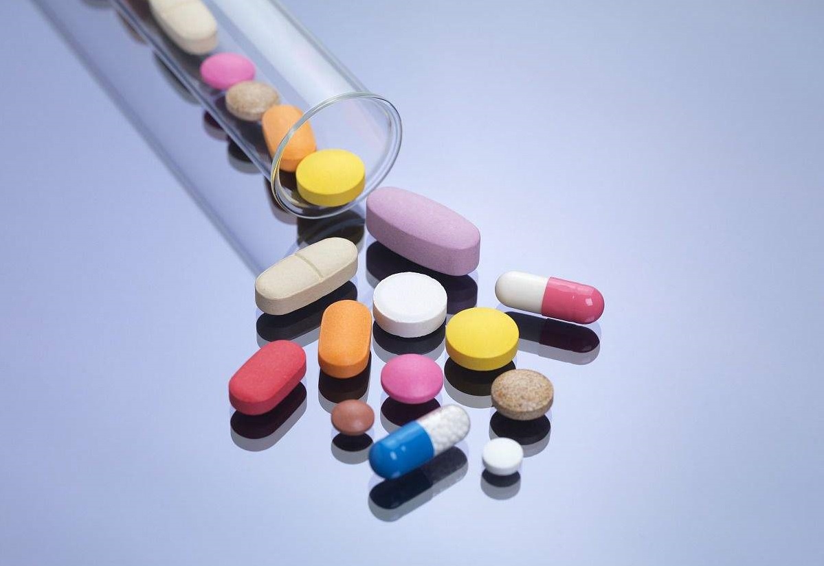 中老年补钙氨糖软骨素,中年妇女补钙还是补氨糖