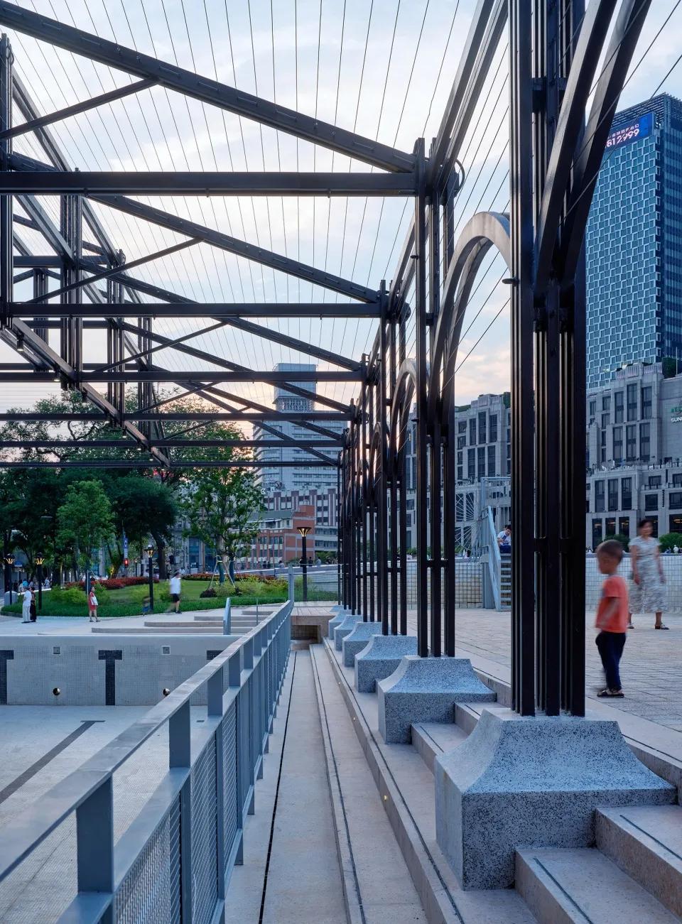 上海划船俱乐部公园,上海划船俱乐部旧地址