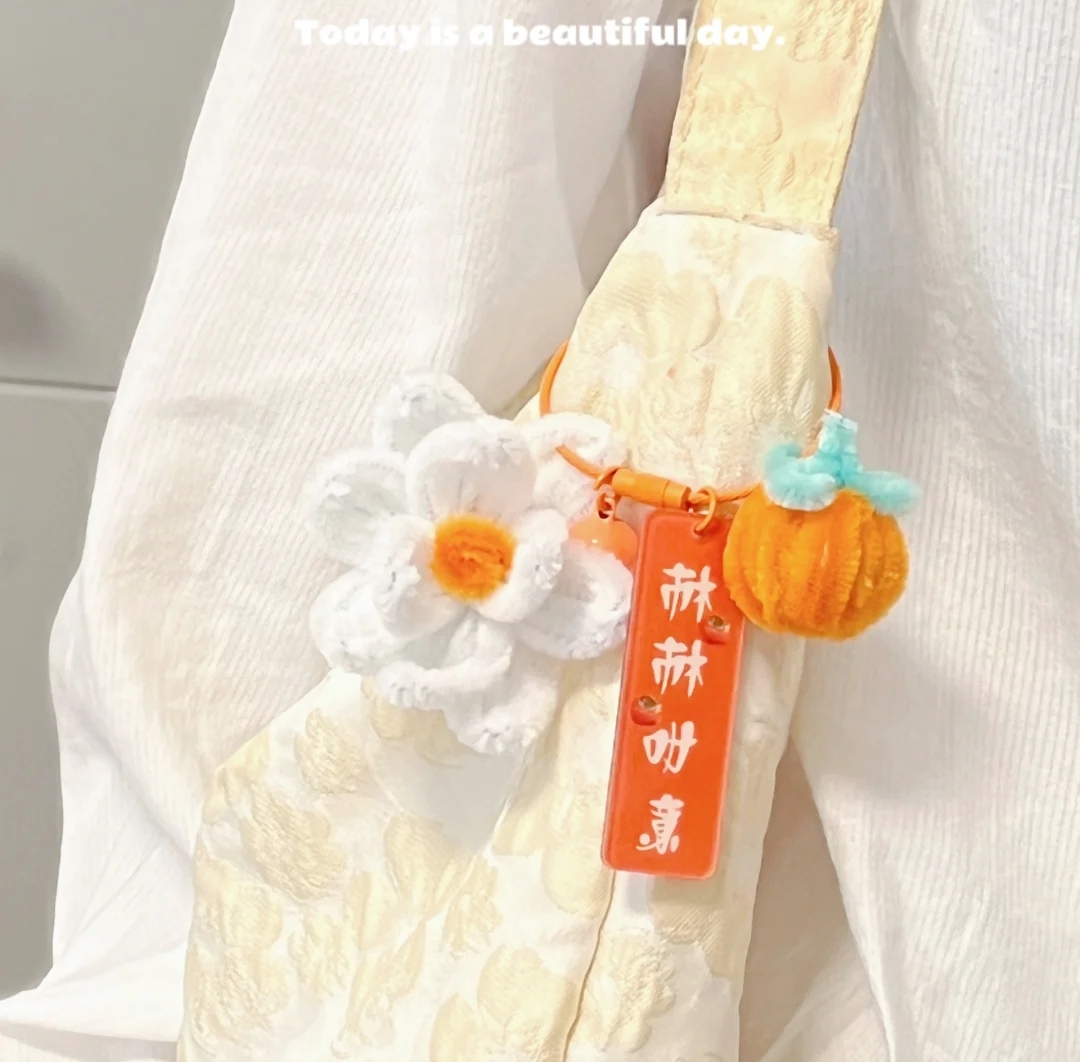 扭扭棒做什么适合摆摊,扭扭棒手工制作容易赚钱吗