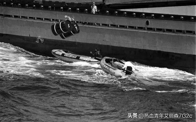 【晚清*楼青**旧影观】媚态百出，丰乳肥臀，尽显女子风情！