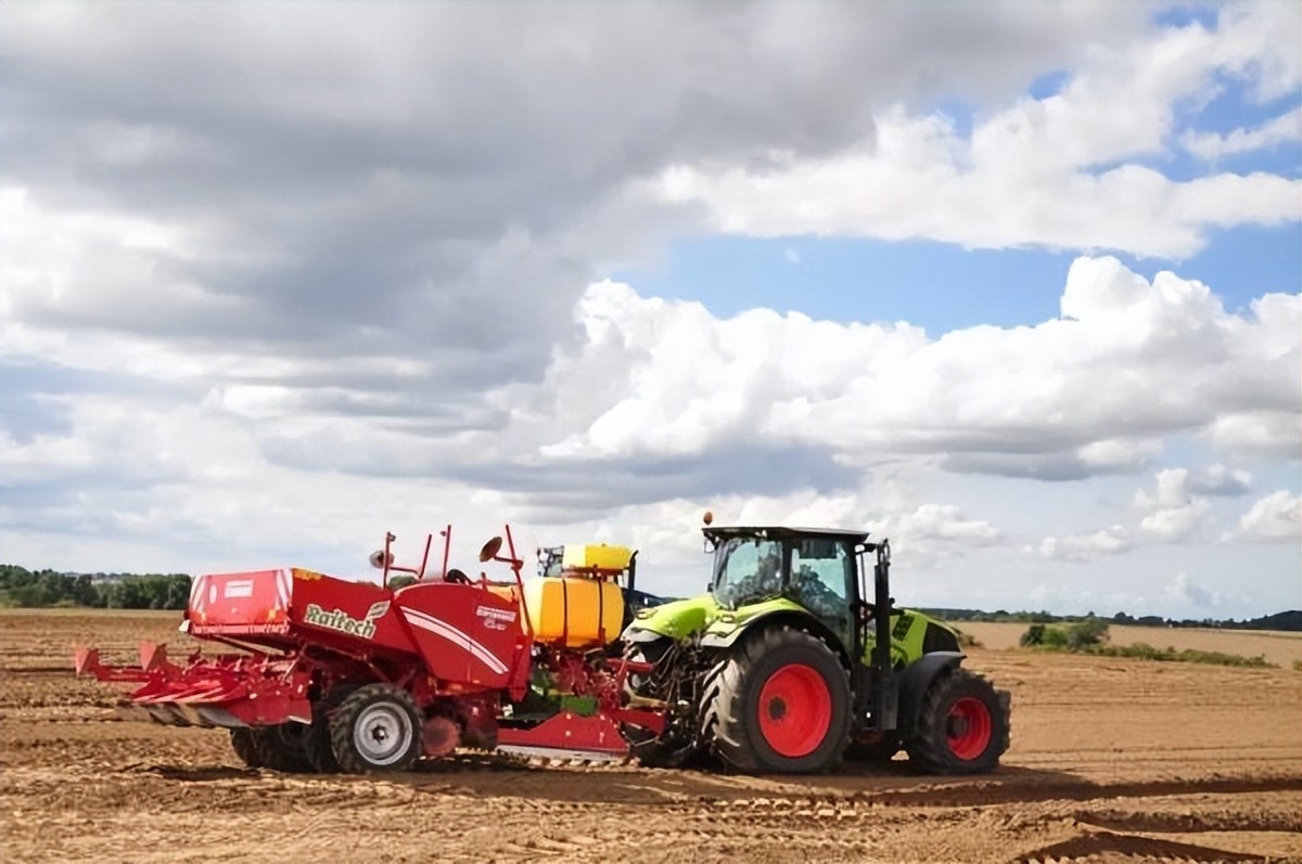 中国拖拉机与日本拖拉机对比,拖拉机走下坡路