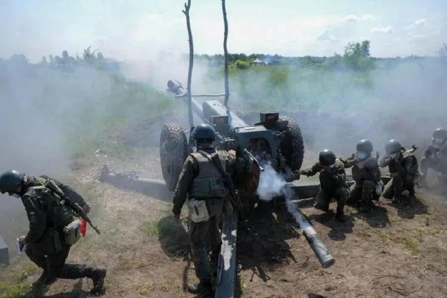 俄罗斯收复克里米亚军事行动,俄罗斯的军事特别行动利与弊