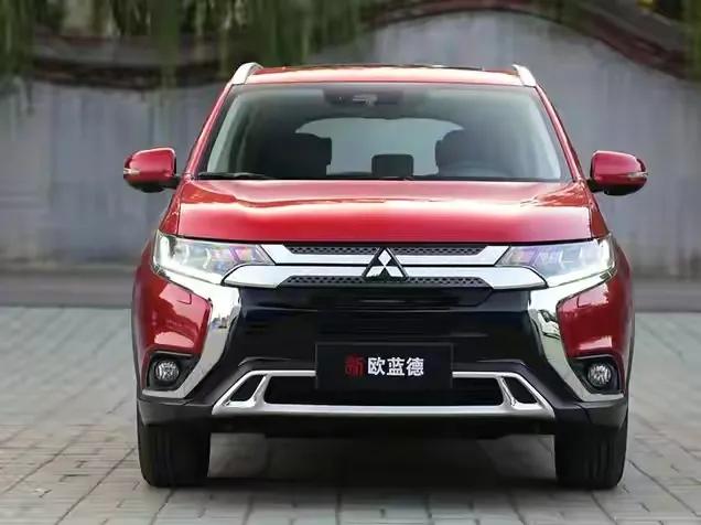“守得云开见月明”，三菱欧蓝德一口气降至12万多，30天卖6383台