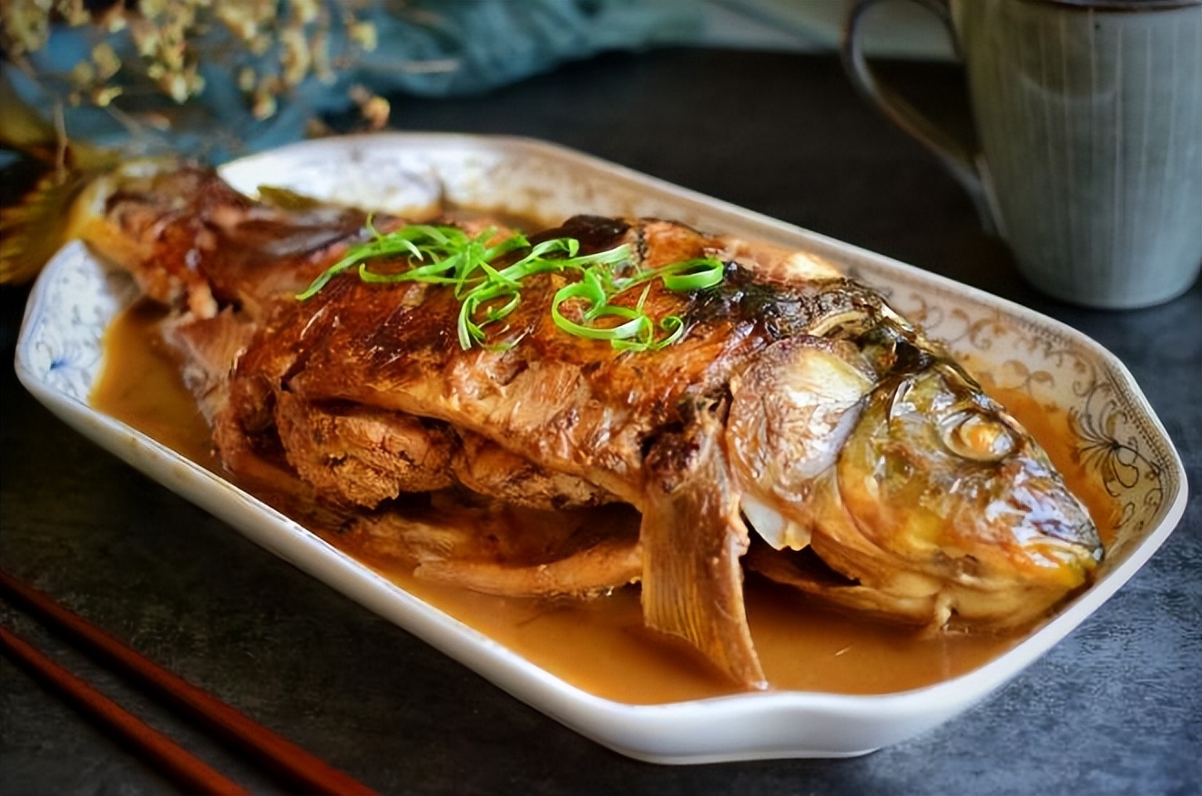 生姜煮鱼的正确方法,清炖鱼不放姜怎么做