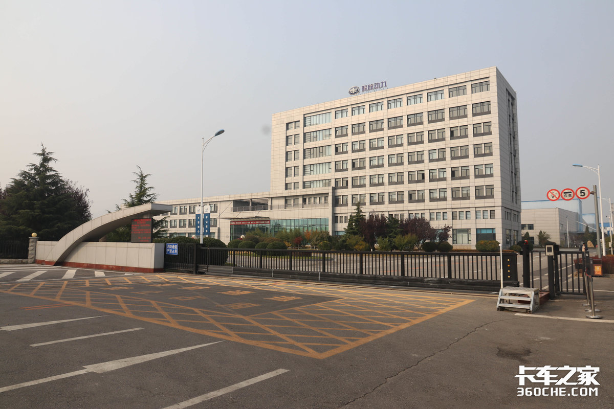 一汽工厂参观,大柴劲威发动机