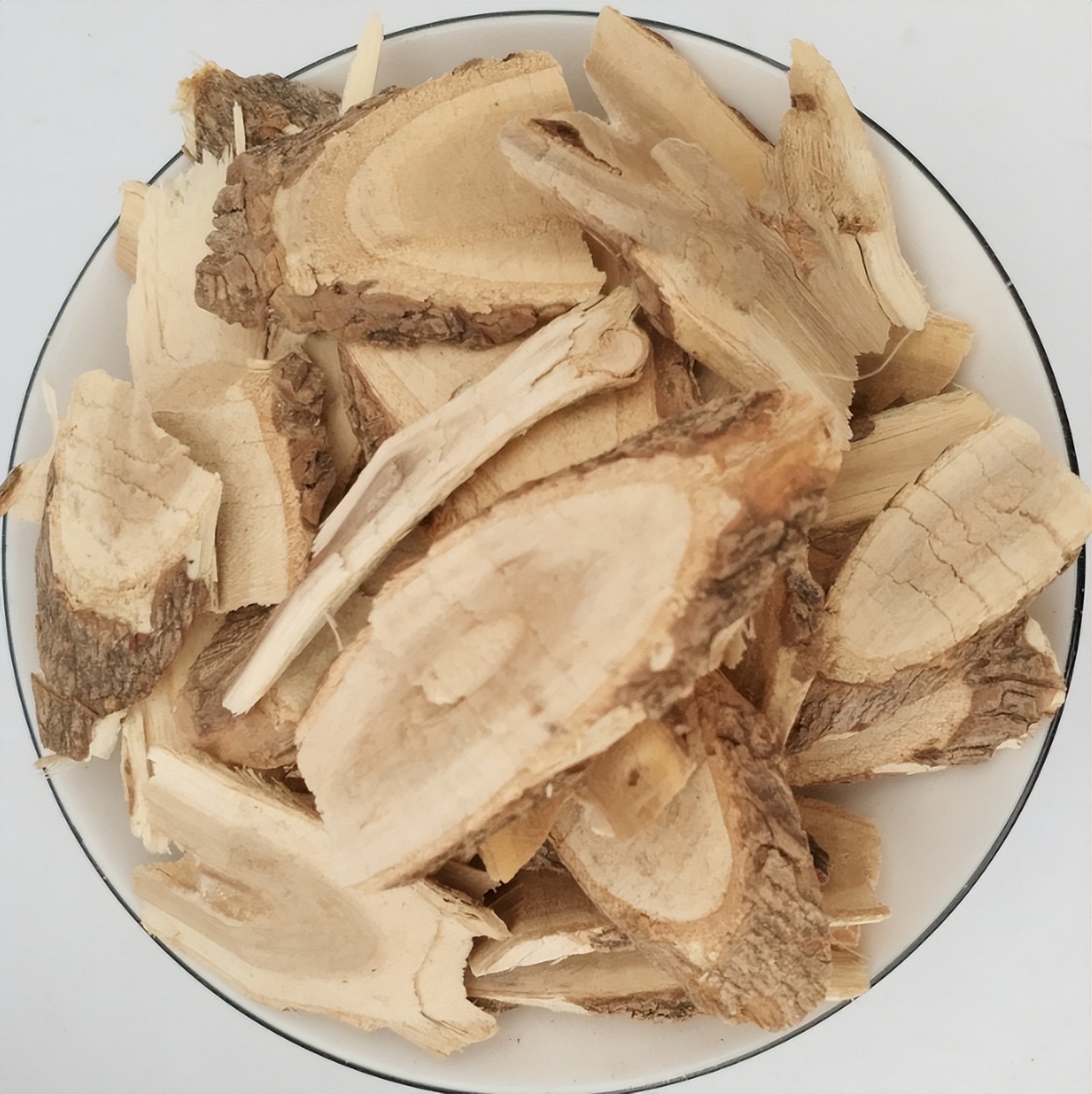 刺五加植物的识别方法,带你识别白薇