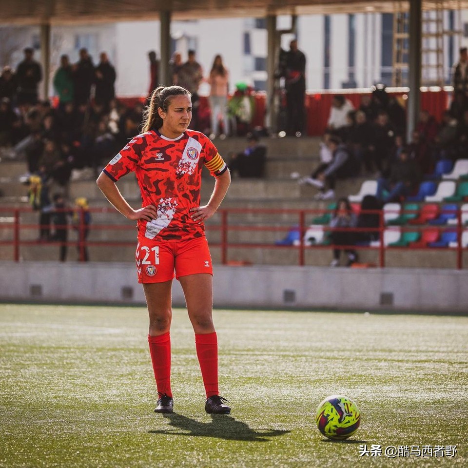 杨莉娜亚洲杯,杨莉娜巴黎首球