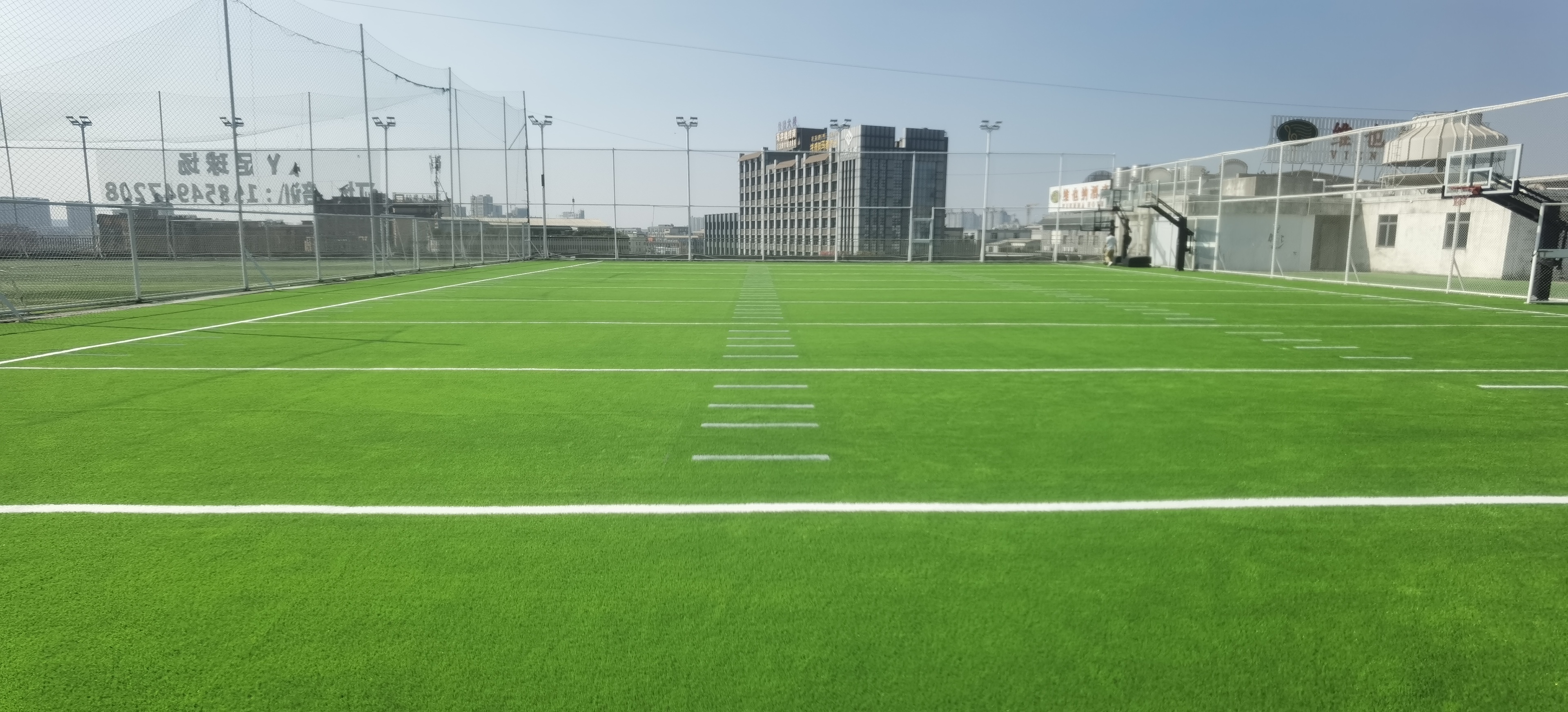 广州人造草坪网球场施工,人造草坪施工塑胶跑道